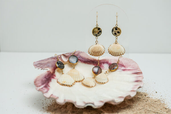 Small Scallop Shell Drops - Image 2